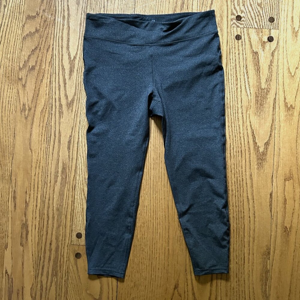 GAP Fit  7/8 Leggings--Gray, Size L